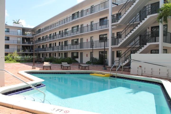 Two bedroom Two bathroom Condo in the heart of Coconut Grove.  Courtyards of the Grove is a wonderful community walking distance to everything the neighborhood has to offer.  Do not miss this opportunity to own in one of the best areas of Miami.   New Appliances and new floors in the bedrooms.