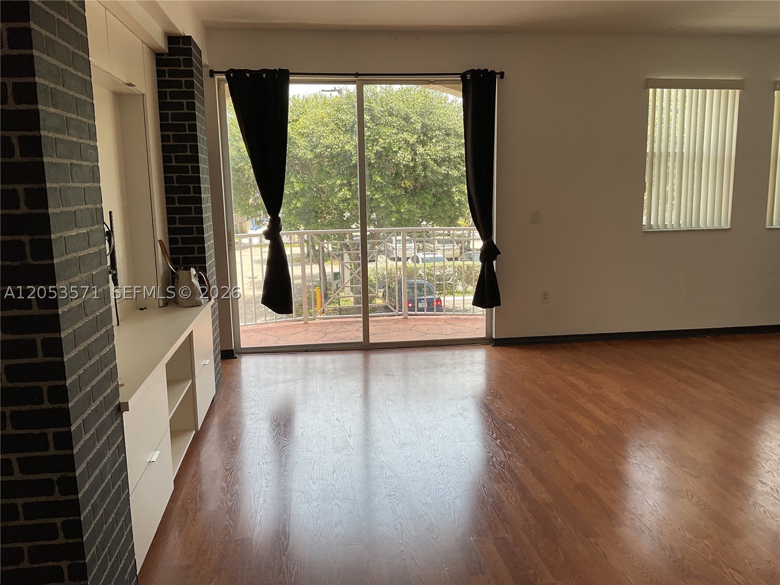 CENTURY PARK CONDO NO 2 - Residential Lease