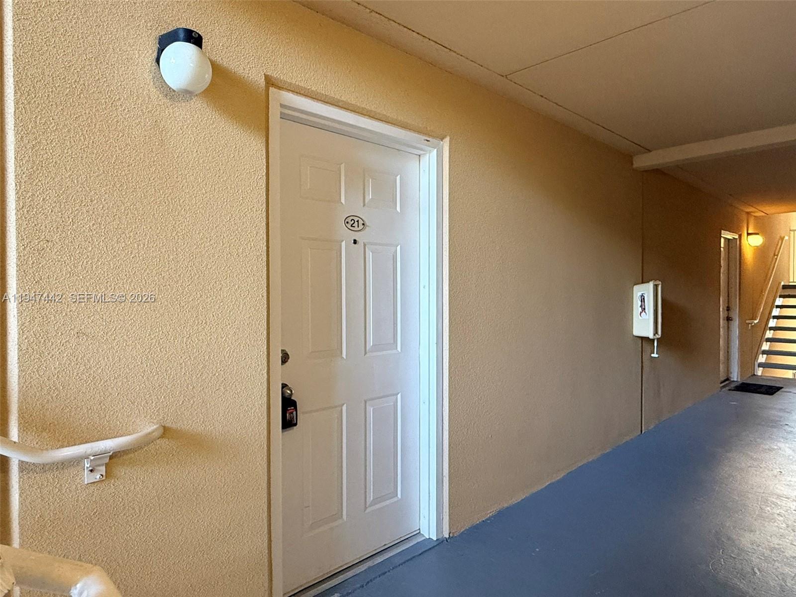 NOB HILL LANDINGS CONDOMI - Residential