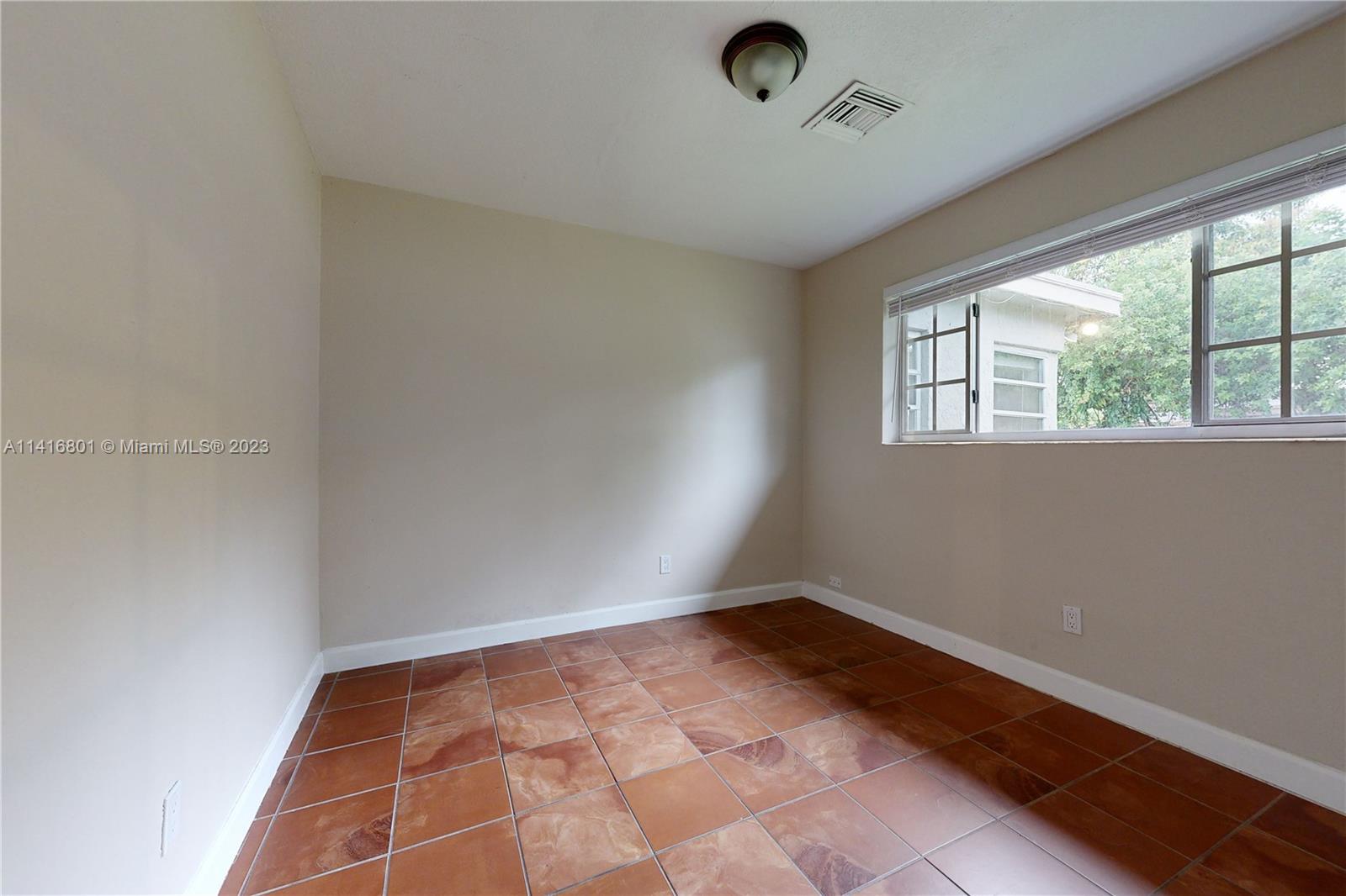 TROPICANA PARK HOMES - Residential