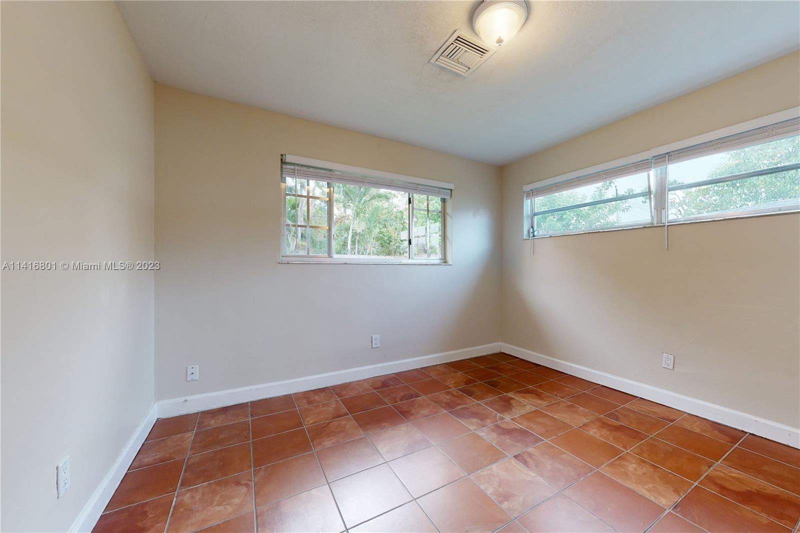 TROPICANA PARK HOMES - Residential
