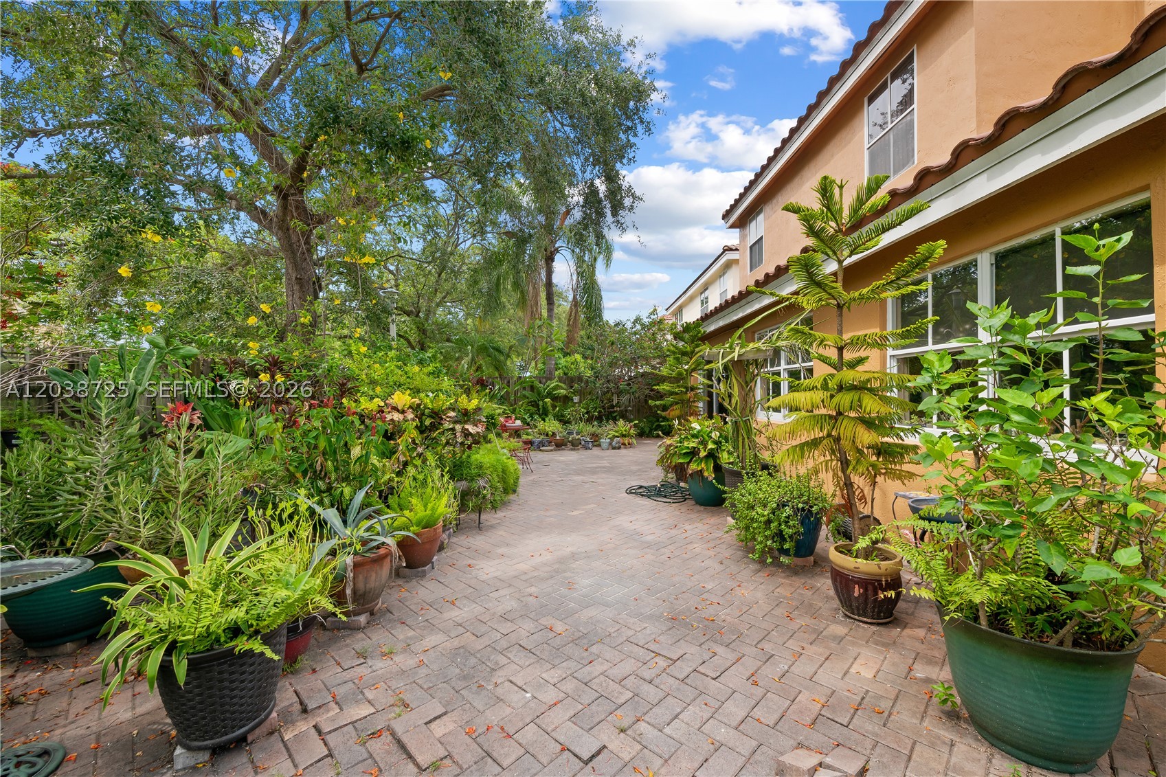PALM ISLAND PLAT 2 - Residential