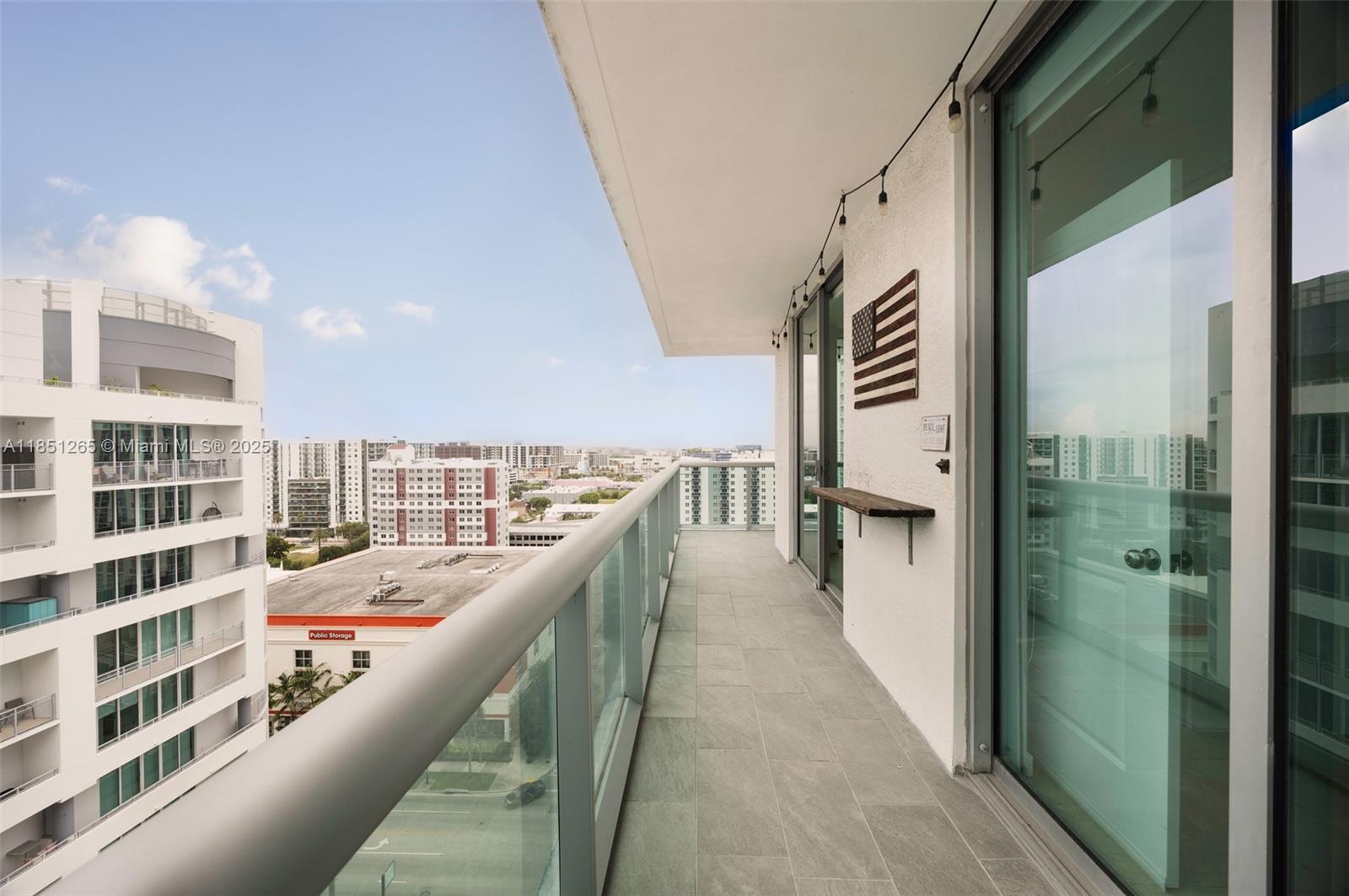 GALLERY ART CONDO - Residential Lease