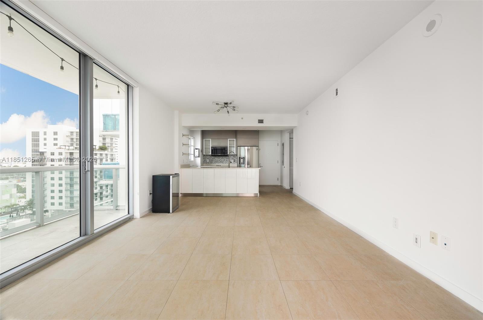 GALLERY ART CONDO - Residential Lease
