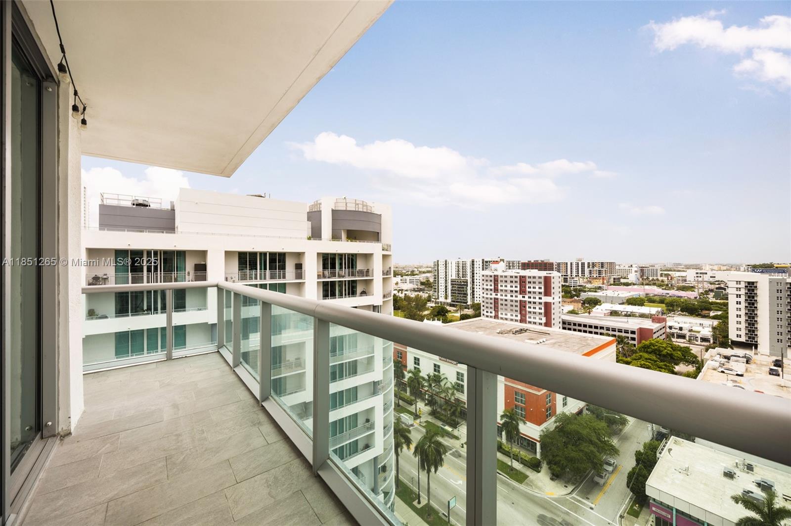 GALLERY ART CONDO - Residential Lease