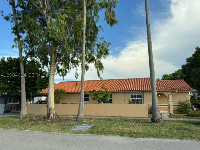 ANDRE PARK - Residential