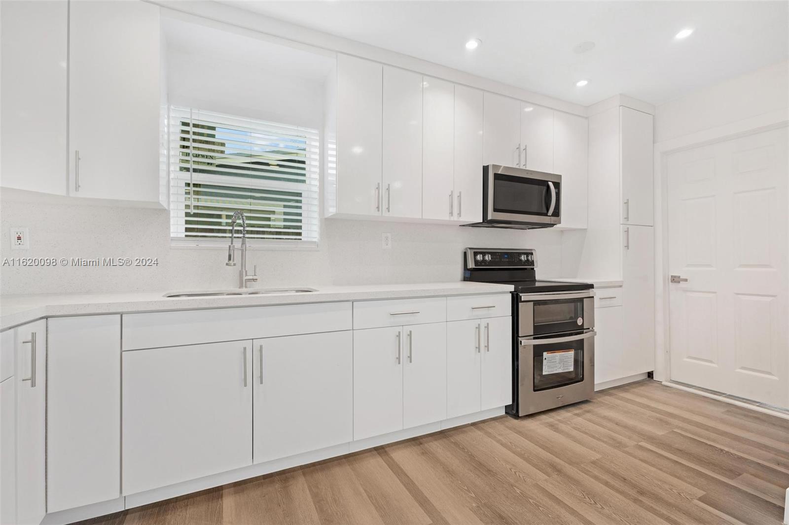BELL GARDENS - Residential