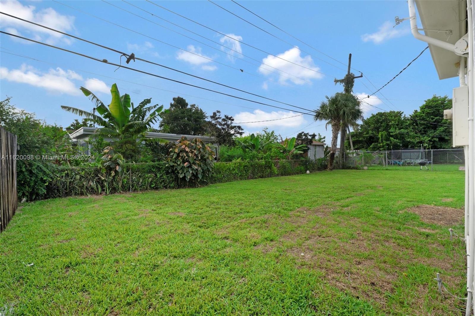 BELL GARDENS - Residential
