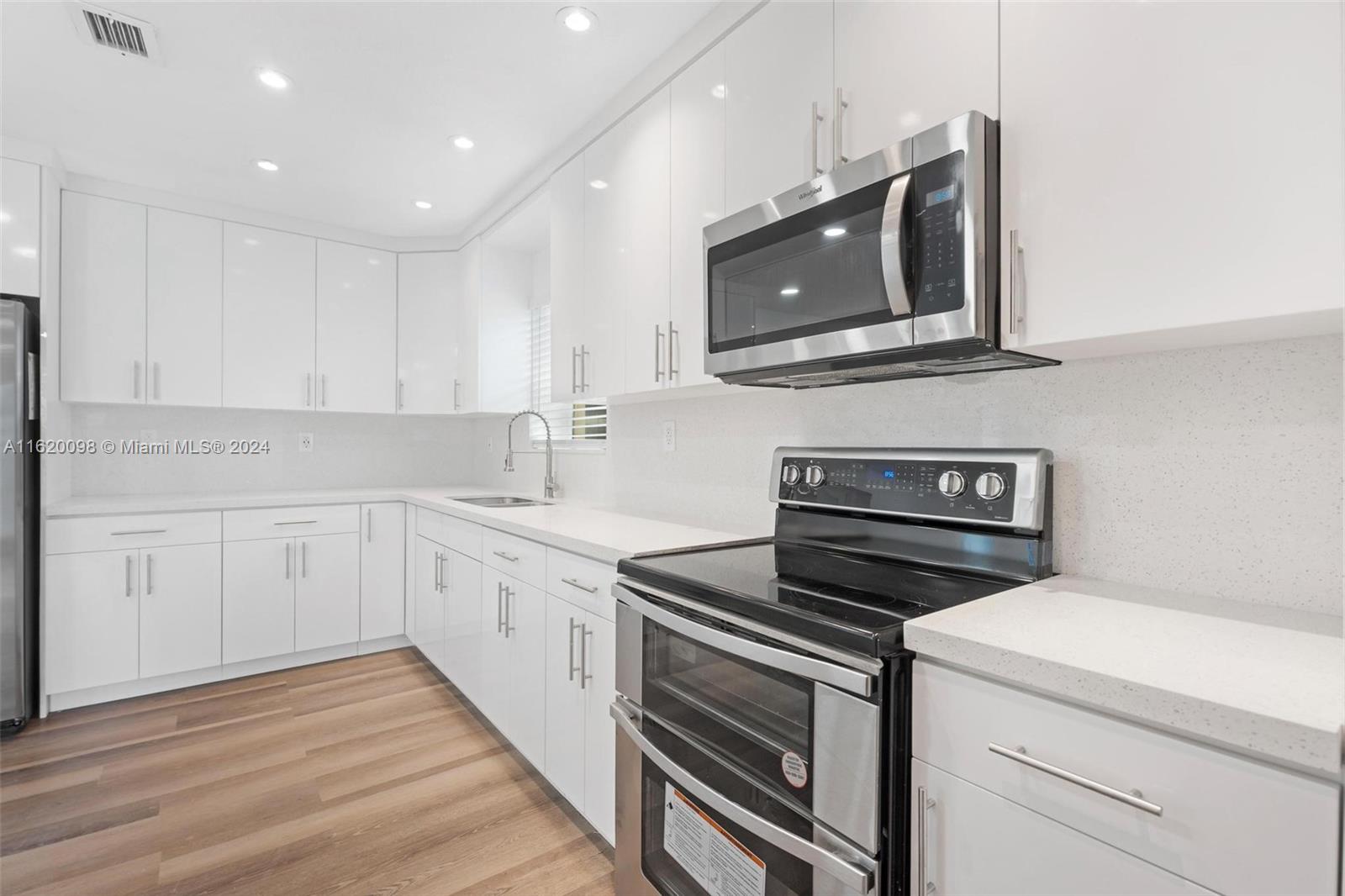 BELL GARDENS - Residential