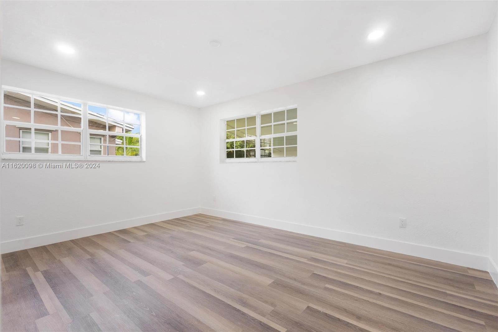 BELL GARDENS - Residential