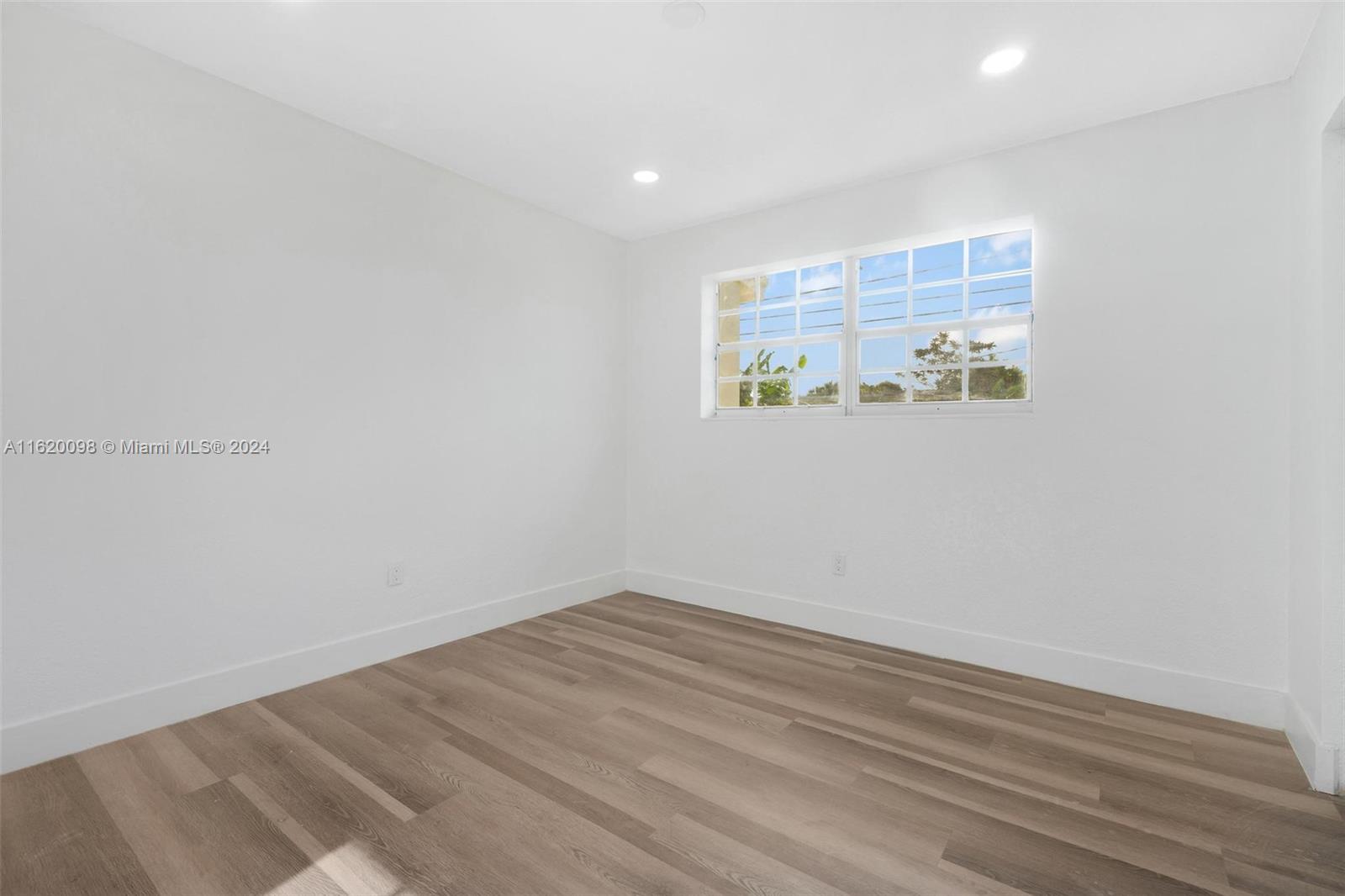 BELL GARDENS - Residential