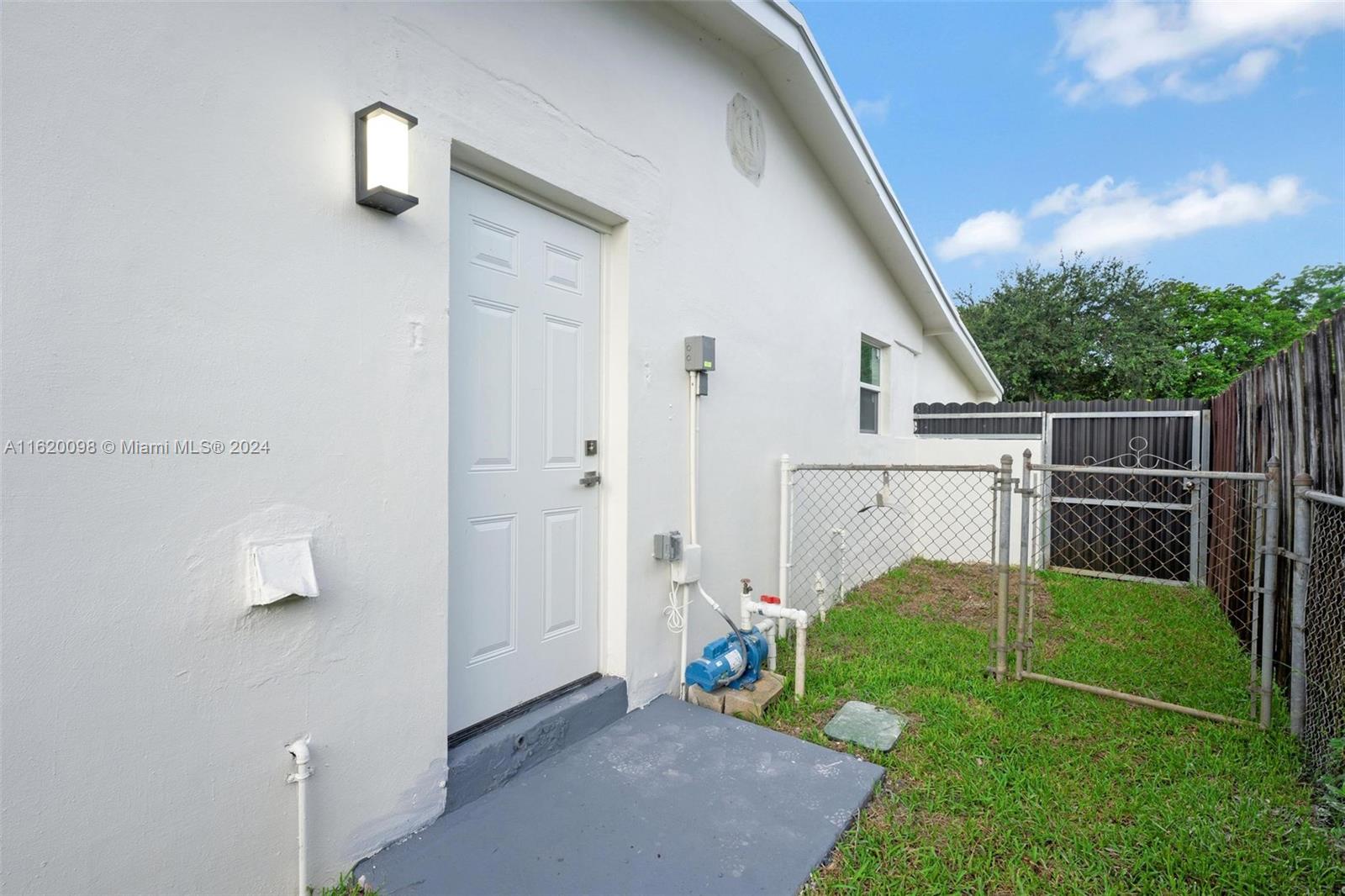 BELL GARDENS - Residential