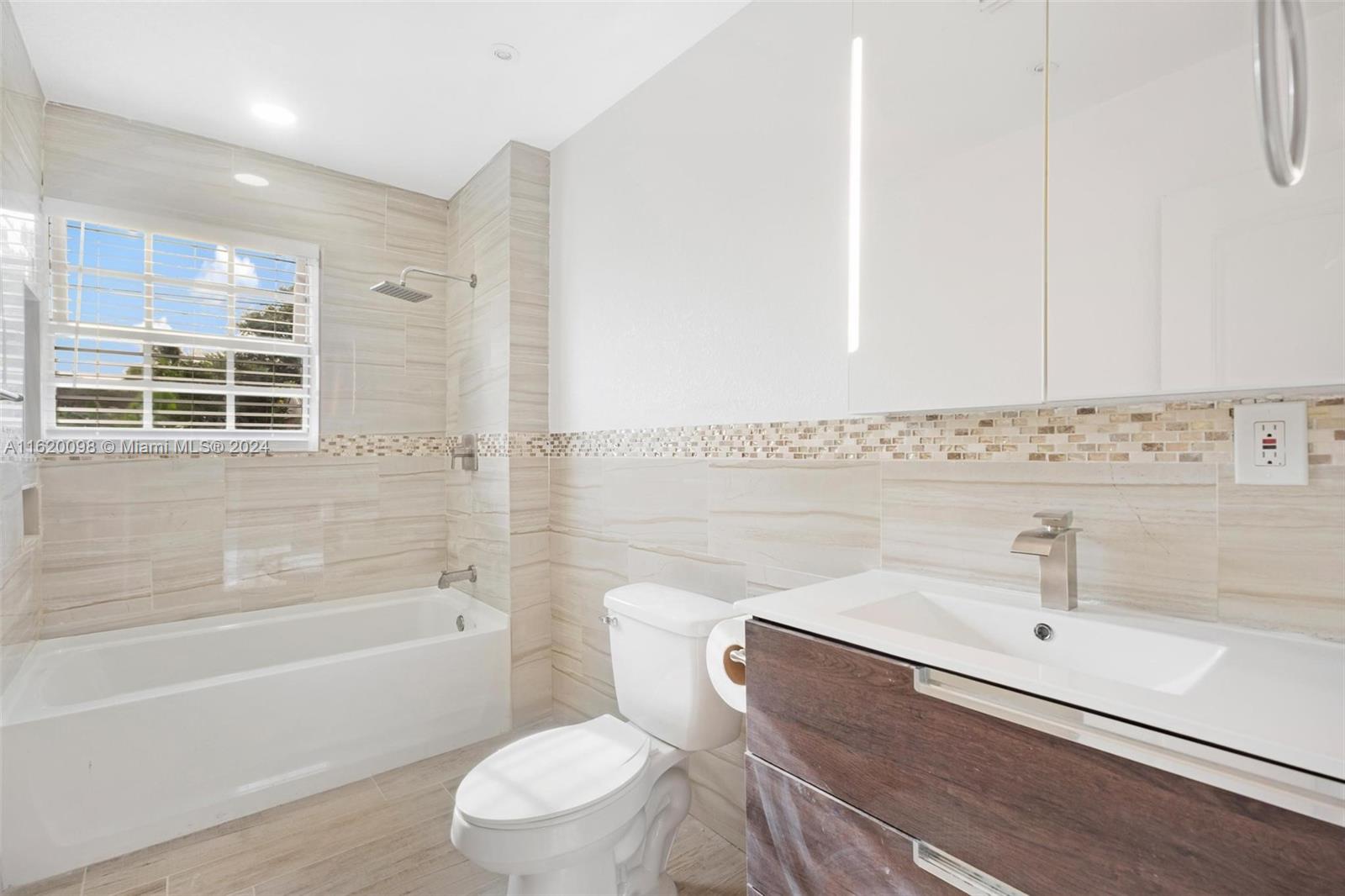 BELL GARDENS - Residential