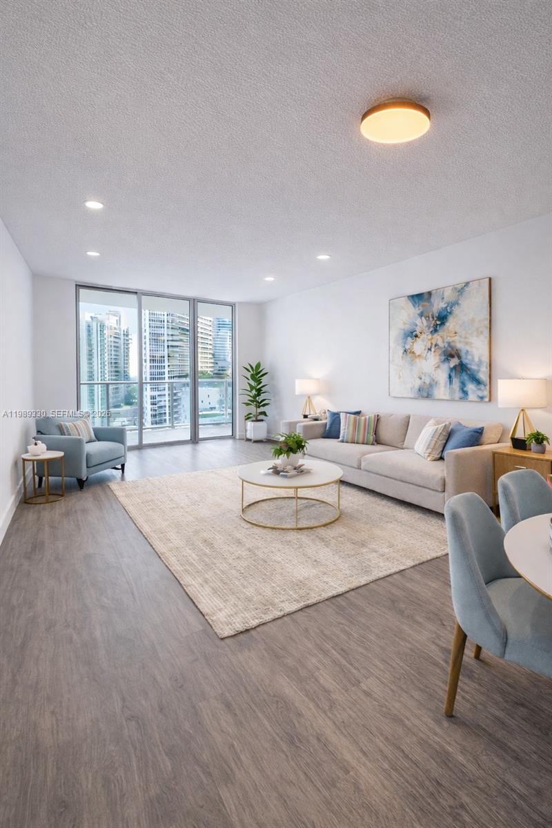 THE MARK ON BRICKELL COND - Residential