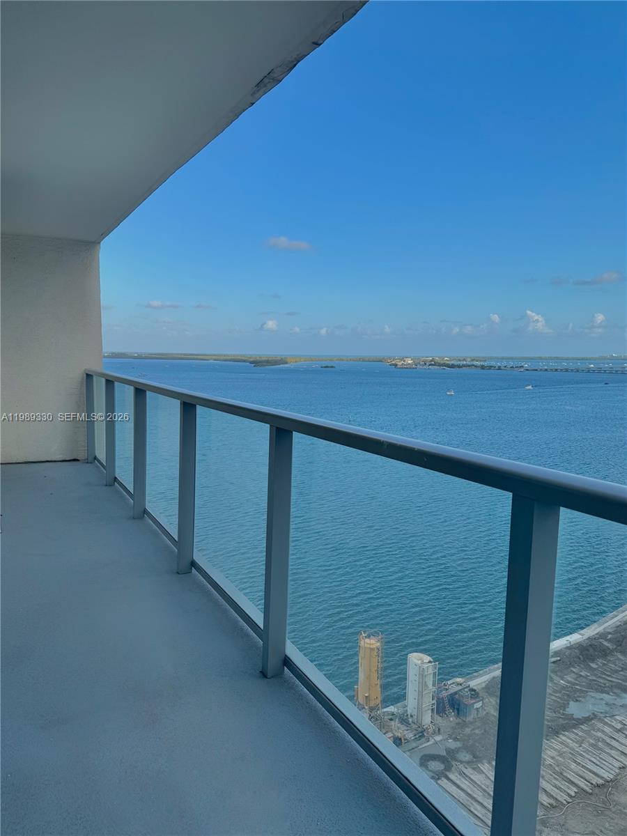 Absolutely stunning and partially upgraded 1-bedroom, 1-bath residence at The Mark on Brickell, an exceptional opportunity for both end-users and savvy investors. This beautifully revamped unit features brand-new stainless steel appliances, a clean modern design, and a bright, open layout that immediately feels elevated and move-in ready. Step into a living space flooded with natural light, leading to a jaw-dropping water view that truly steals the show. Perfect for morning coffee, evening wind-downs, or simply enjoying the Miami skyline at its finest. Located in one of Brickell’s most desirable waterfront buildings, this residence offers unbeatable walkability. Just steps from Brickell City Centre, world-class dining, high-end shopping, and vibrant nightlife. Quick and easy access to I-95 makes commuting effortless while keeping you in the center of it all. Investor-friendly with immediate rental income potential, making this a high-demand, income-producing asset in one of Miami’s strongest rental markets. The Mark offers a resort-style lifestyle with top-tier amenities including a waterfront pool, tennis courts, fitness center, and on-site dining, delivering both convenience and luxury in one iconic address. Very easy to show. Please submit showing requests through ShowingTime or text Agent. 24-hour notice required. Tenant occupied.