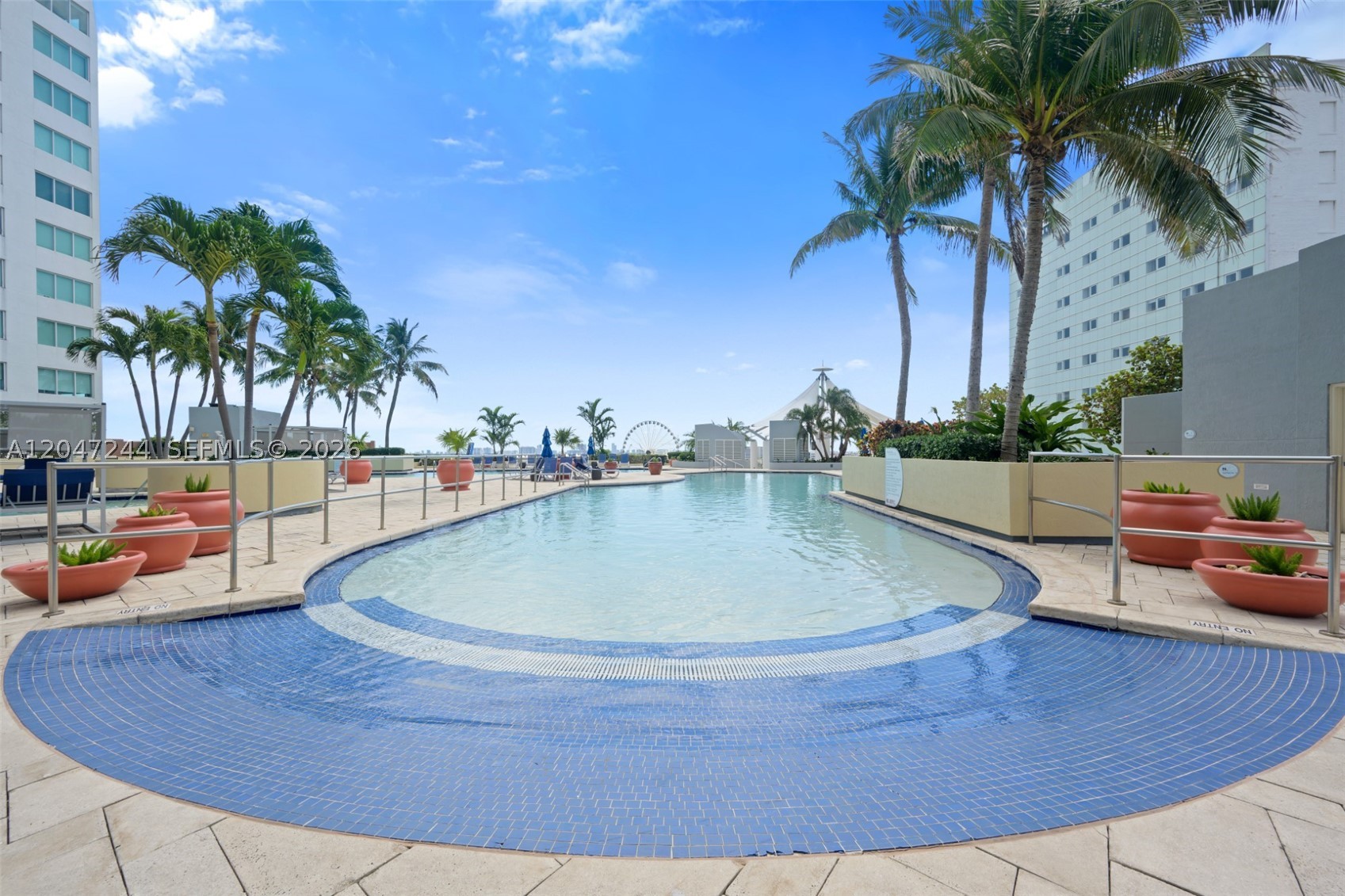 VIZCAYNE NORTH CONDO - Residential