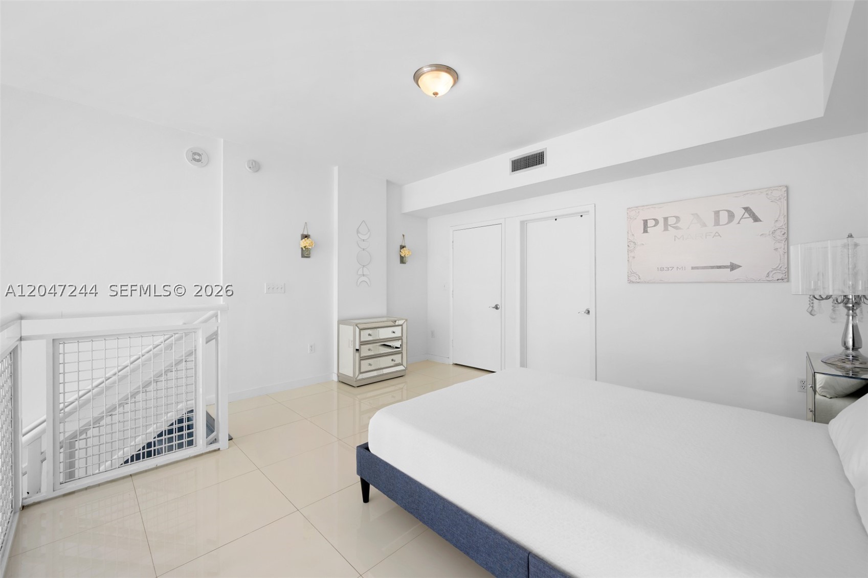 VIZCAYNE NORTH CONDO - Residential