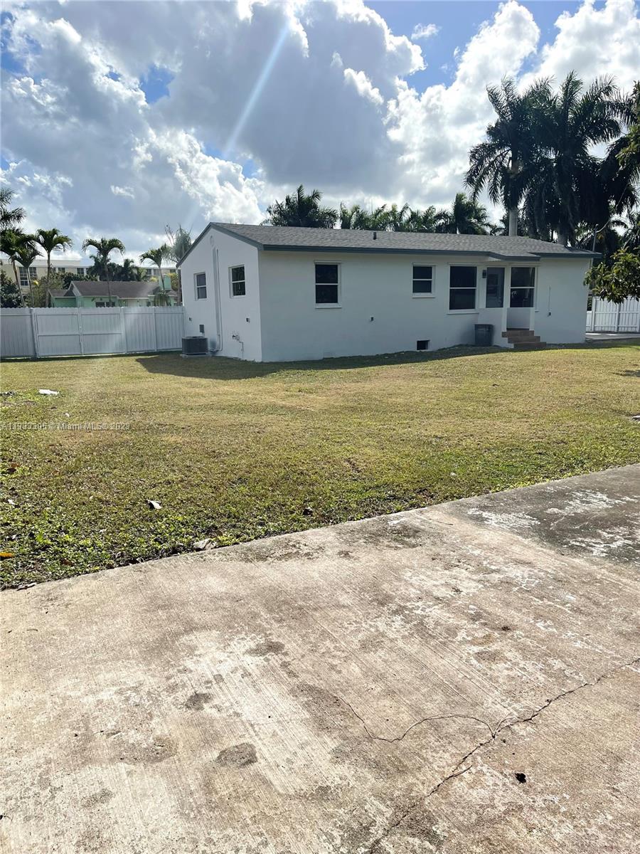 PONCE DE LEON - Residential