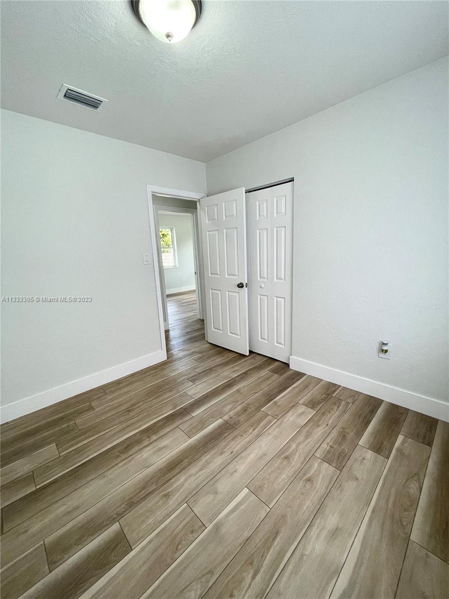 PONCE DE LEON - Residential