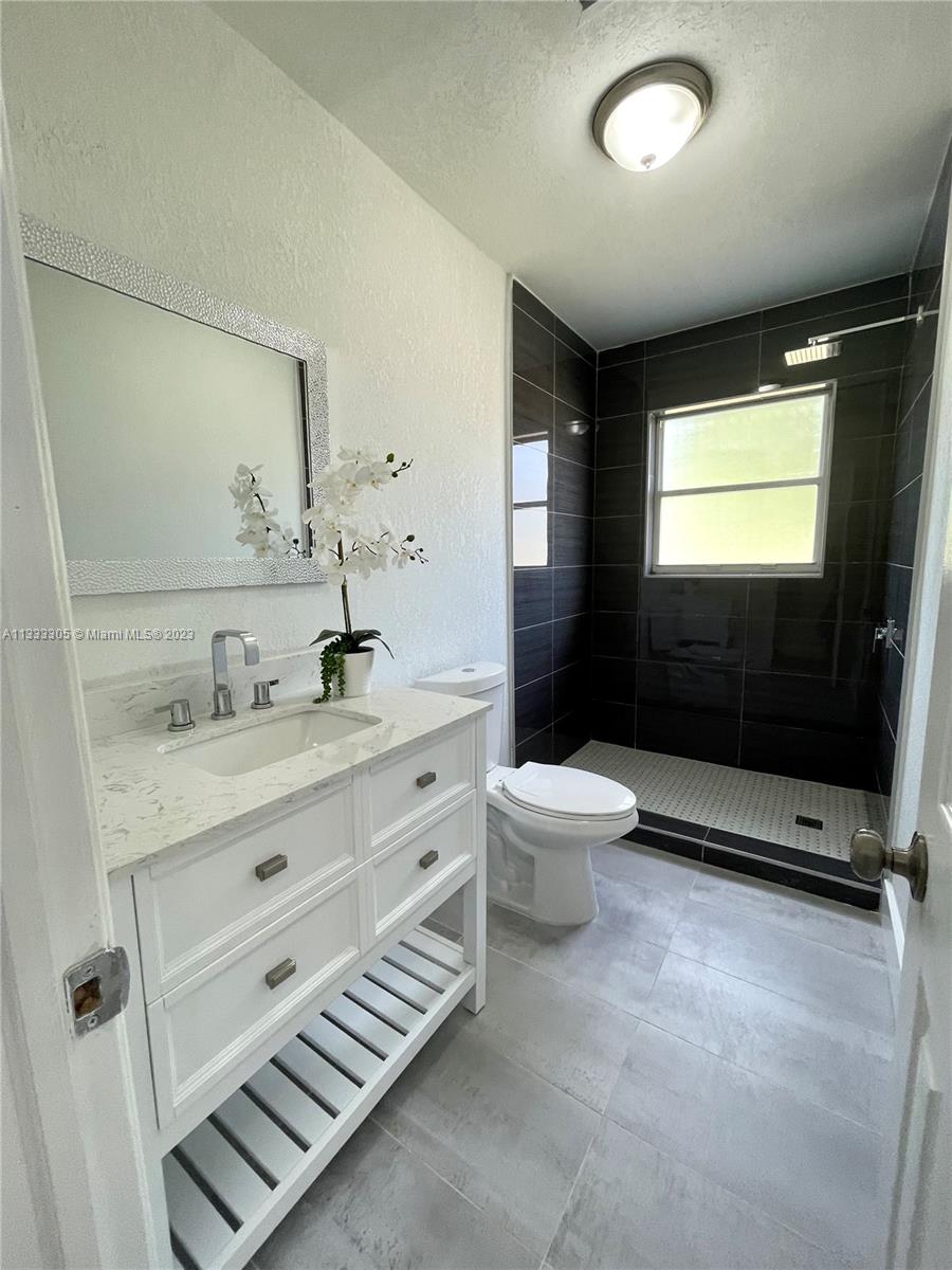 PONCE DE LEON - Residential