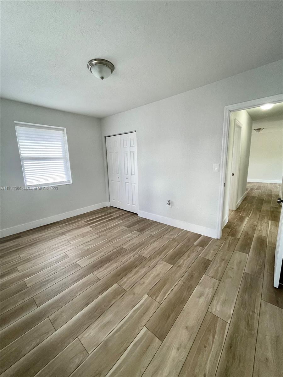 PONCE DE LEON - Residential