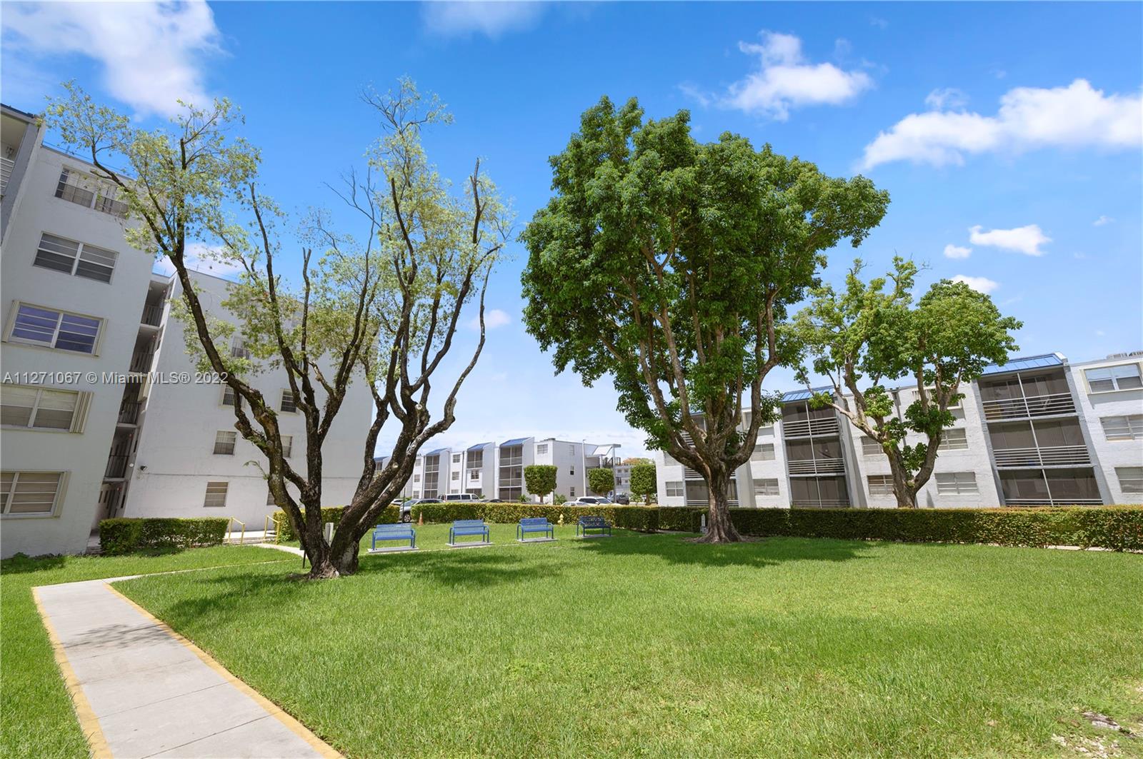 EL CONQUISTADOR SOUTH CON - Residential Lease
