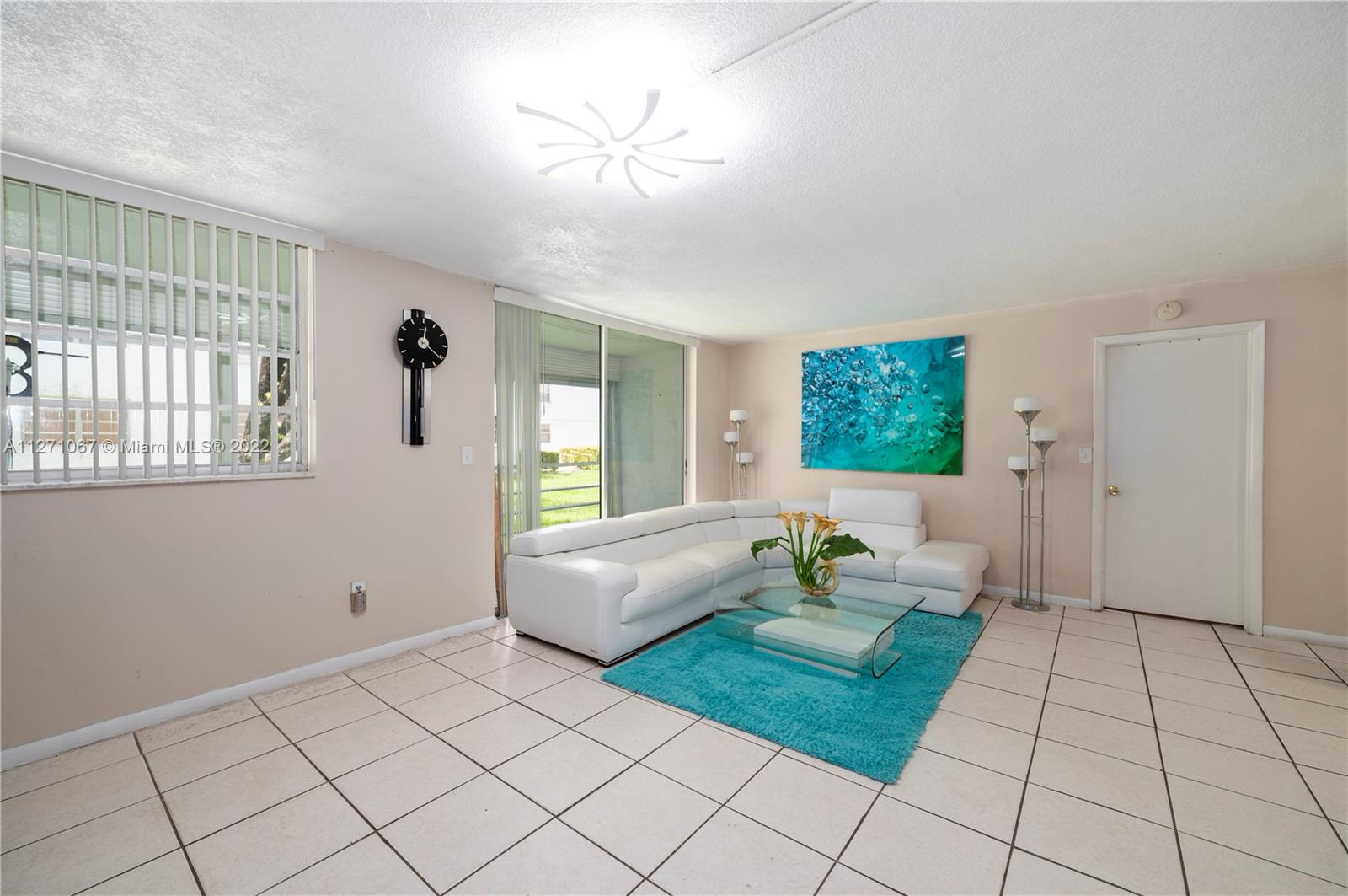 EL CONQUISTADOR SOUTH CON - Residential Lease