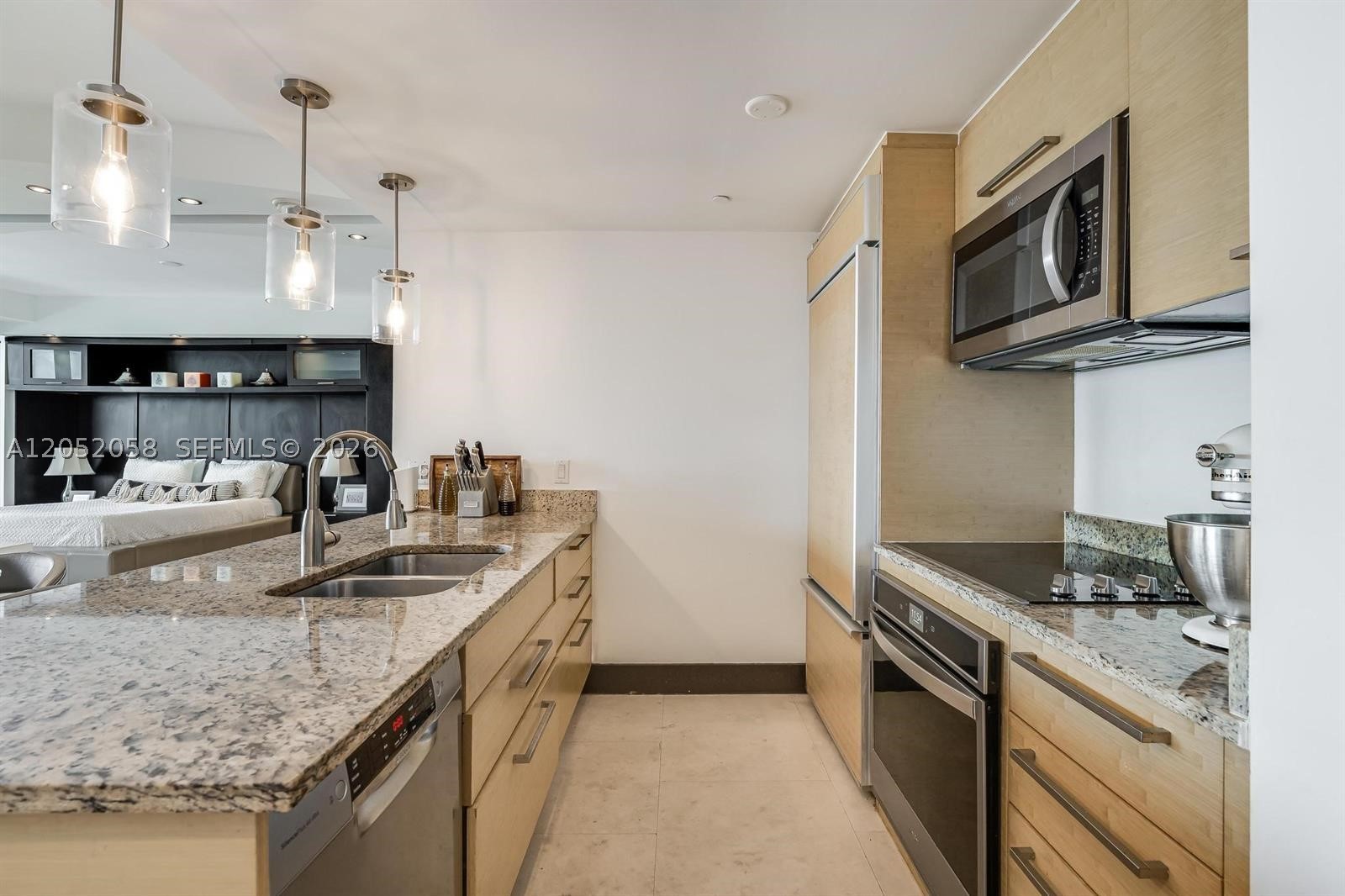BEACH CLUB THREE CONDO - Residential Lease
