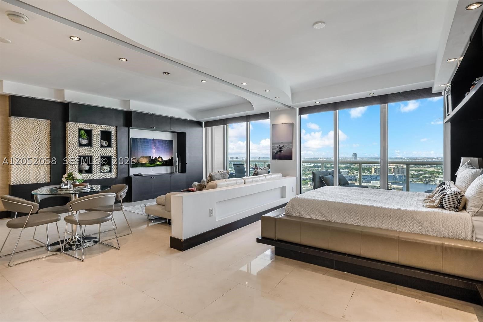 BEACH CLUB THREE CONDO - Residential Lease