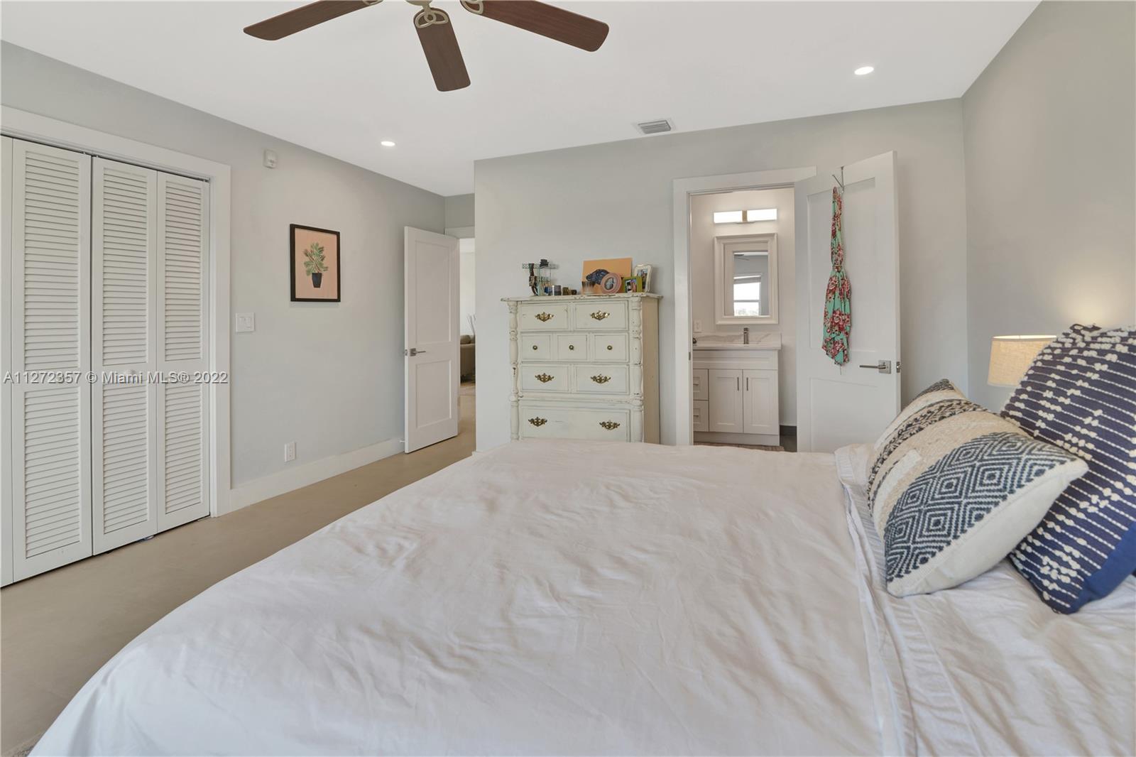 LAS OLAS VILLAS CONDO - Residential Lease
