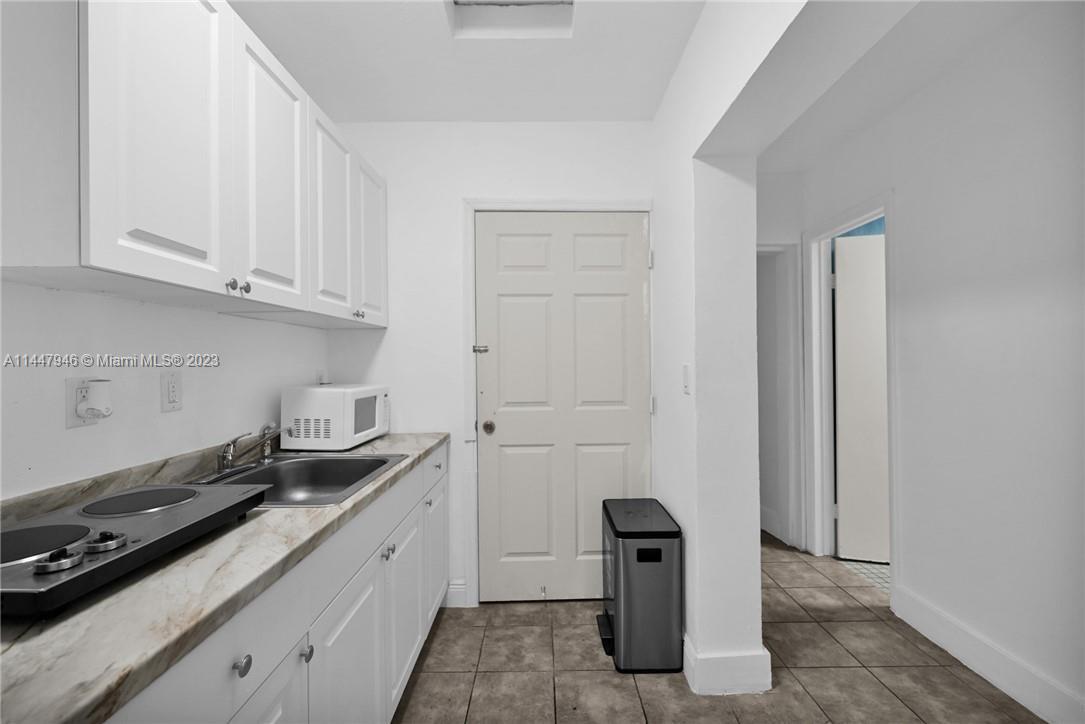 SOUTH MIAMI HEIGHTS ADDN - Residential Lease