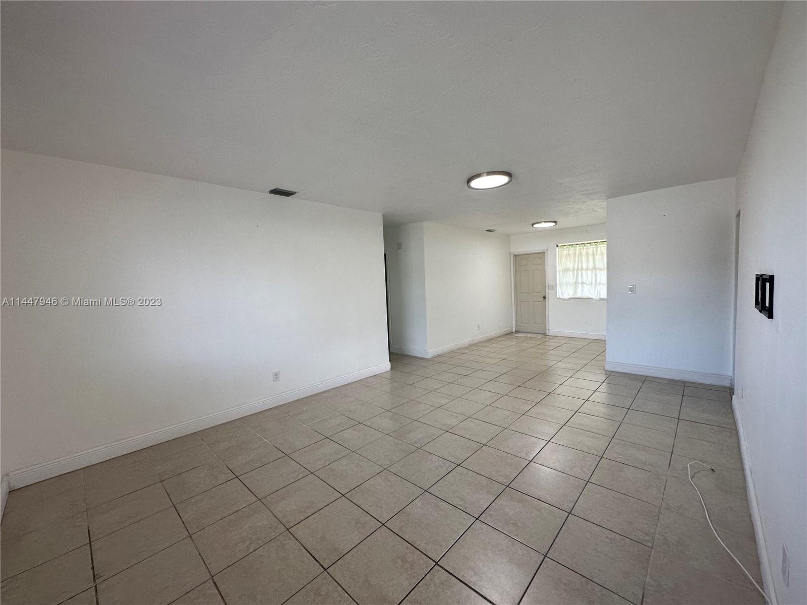 SOUTH MIAMI HEIGHTS ADDN - Residential Lease