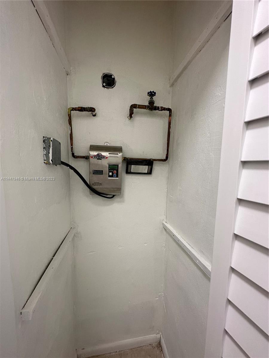 SOUTH MIAMI HEIGHTS ADDN - Residential Lease