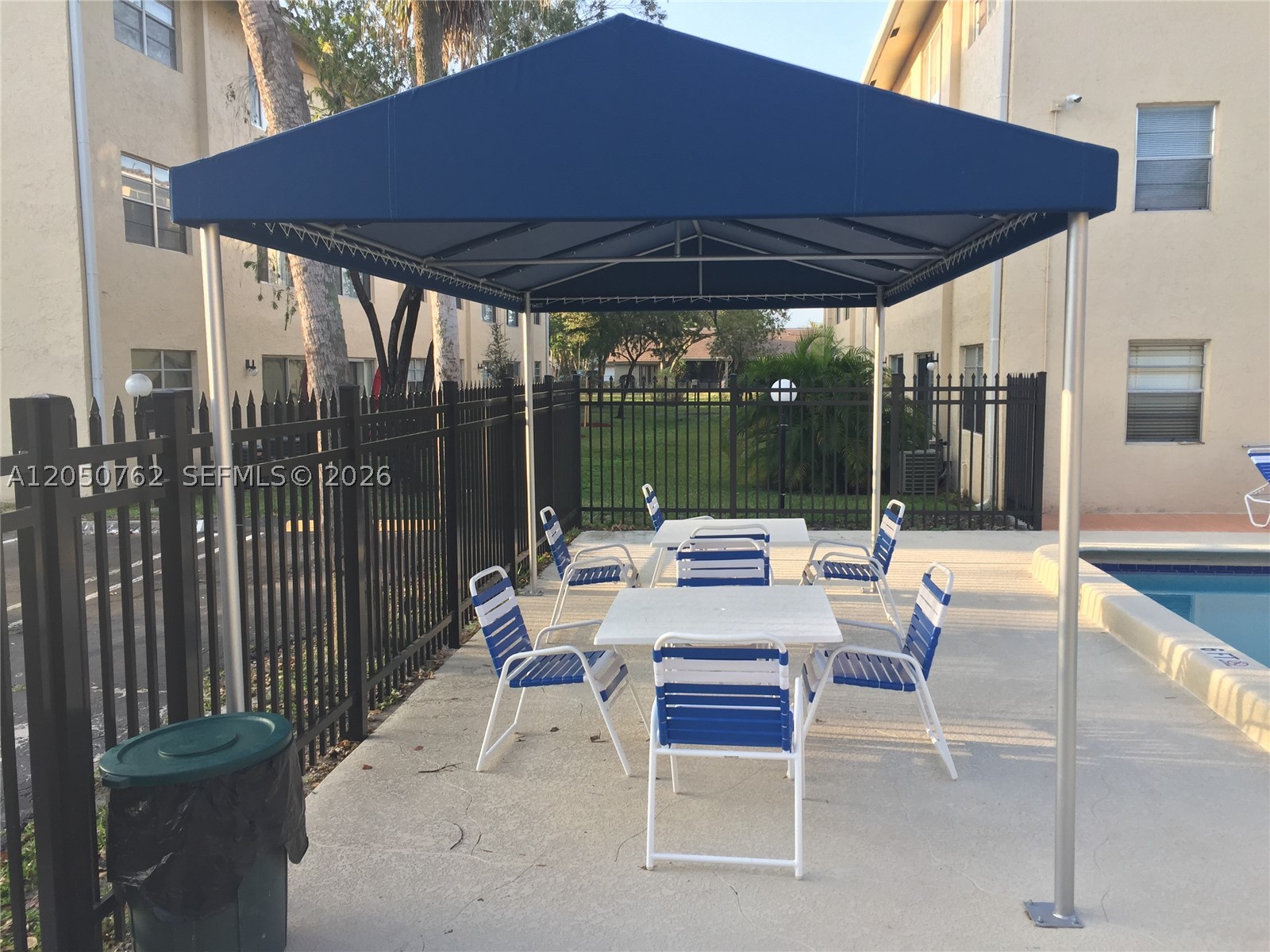 COUNTRY GARDENS CONDO - Residential