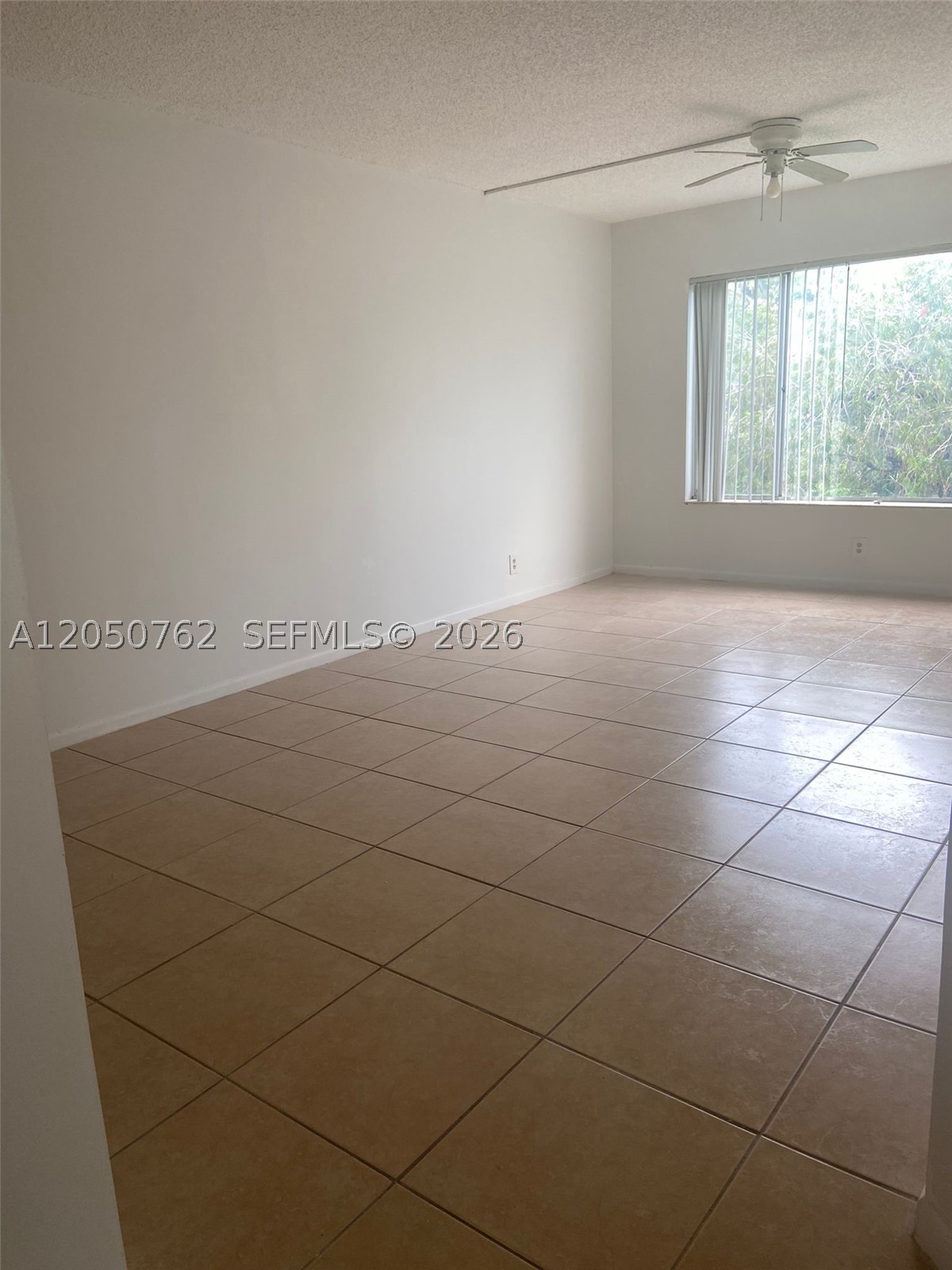 COUNTRY GARDENS CONDO - Residential