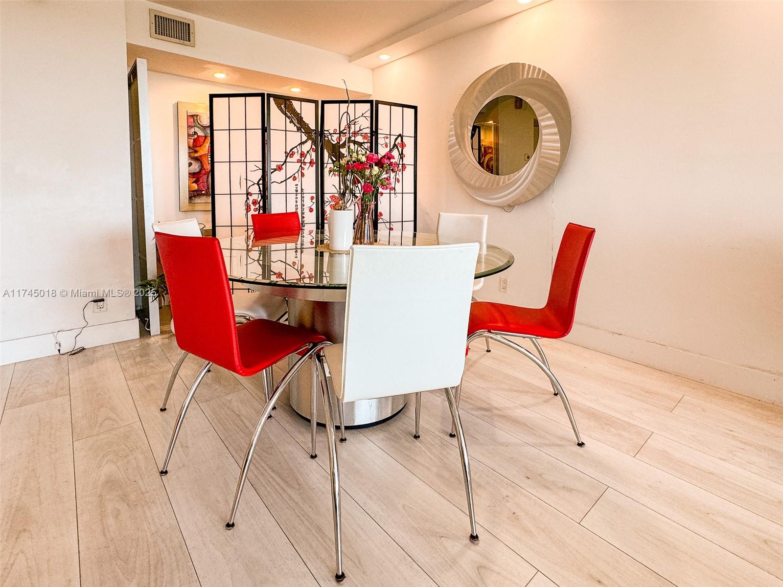 ARLEN HOUSE EAST CONDO - Residential
