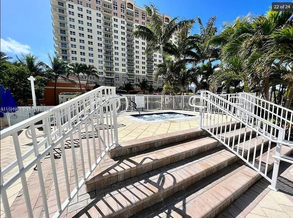 PARKER PLAZA CONDO ESTATE - Residential