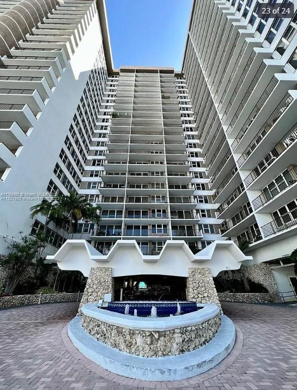 PARKER PLAZA CONDO ESTATE - Residential