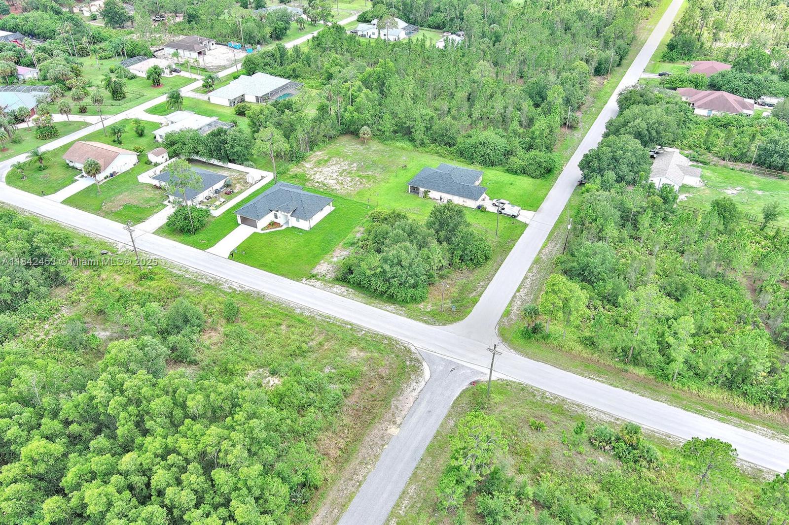 LEHIGH ACRES - Land