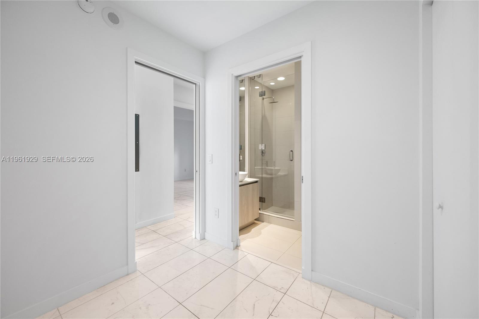GRAN PARAISO CONDO - Residential