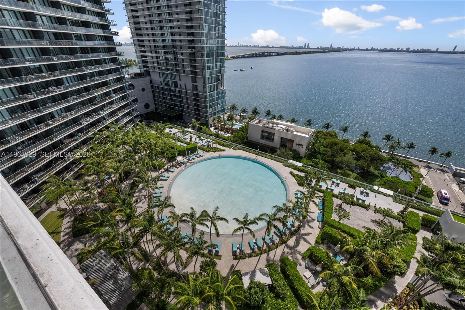 GRAN PARAISO CONDO - Residential