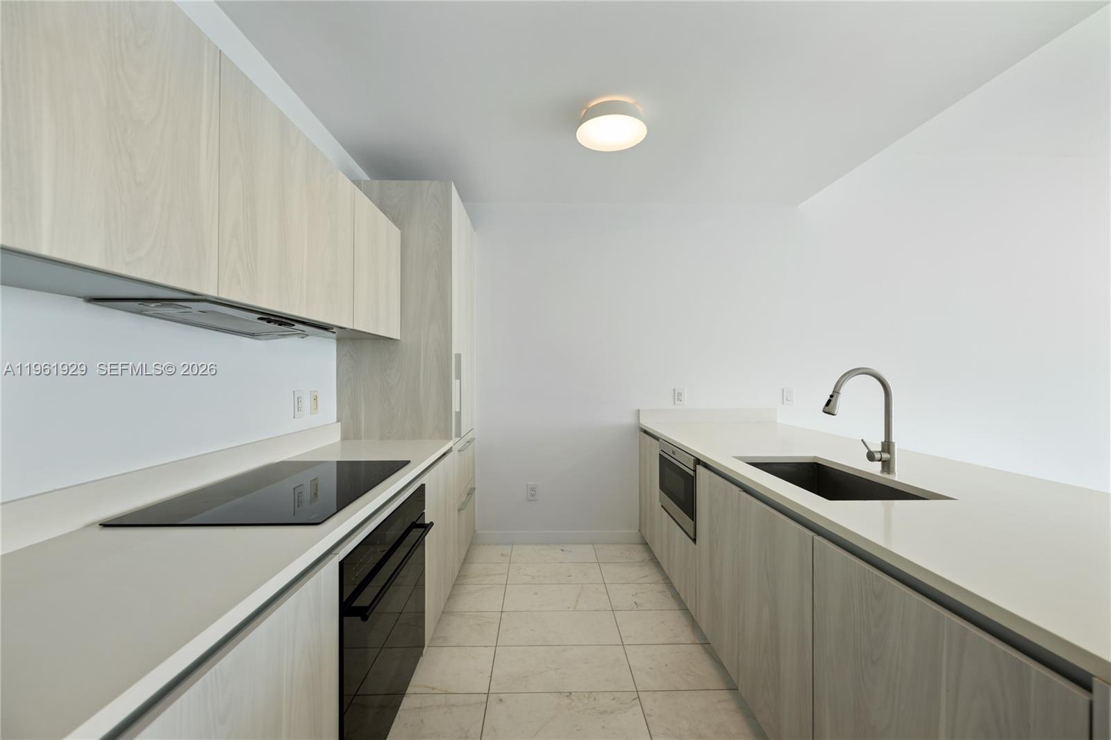GRAN PARAISO CONDO - Residential