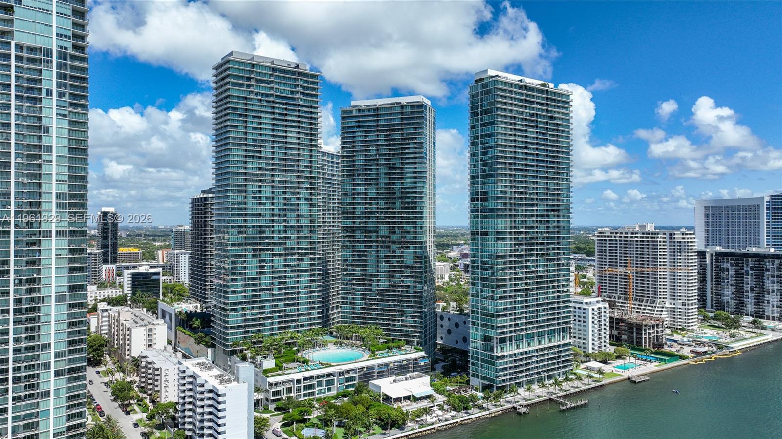 GRAN PARAISO CONDO - Residential