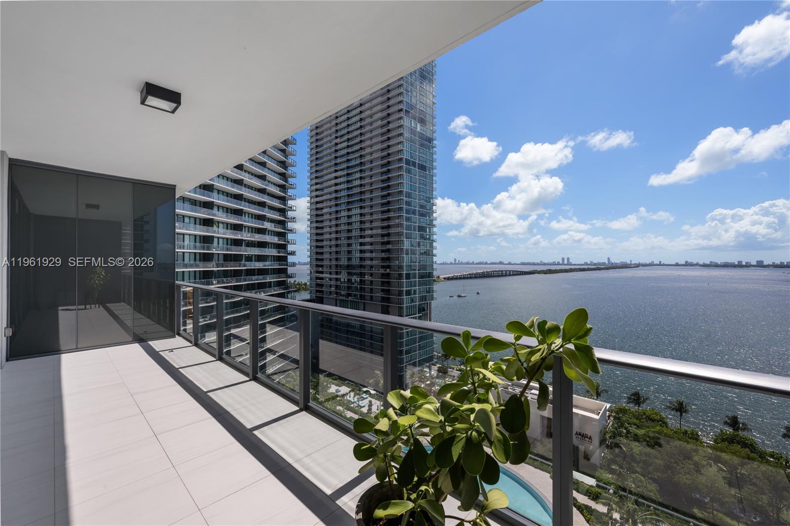 GRAN PARAISO CONDO - Residential