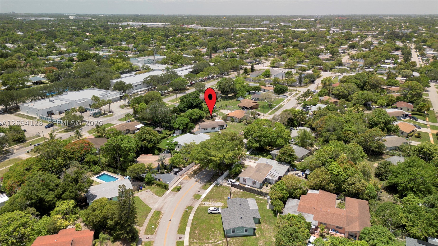 LAUDERDALE VILLAS - Residential