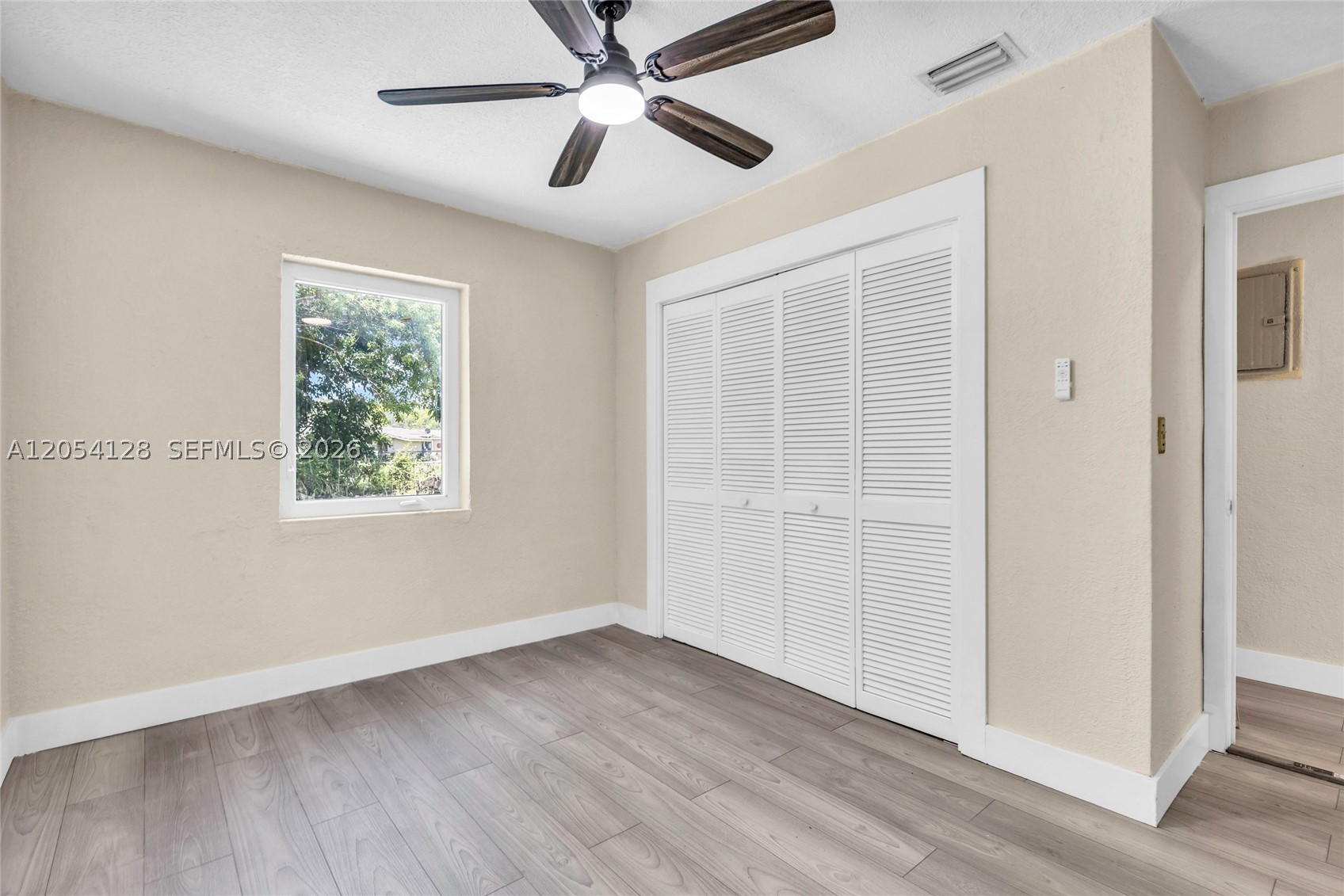LAUDERDALE VILLAS - Residential