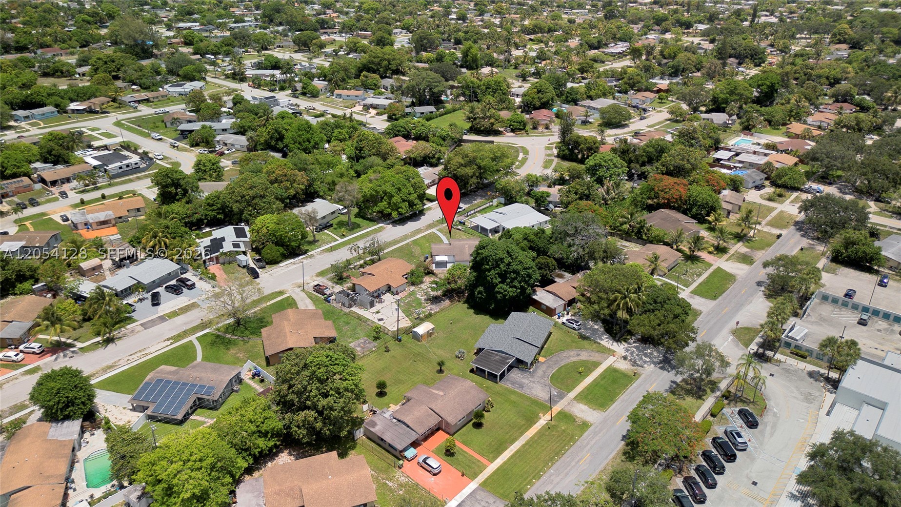 LAUDERDALE VILLAS - Residential