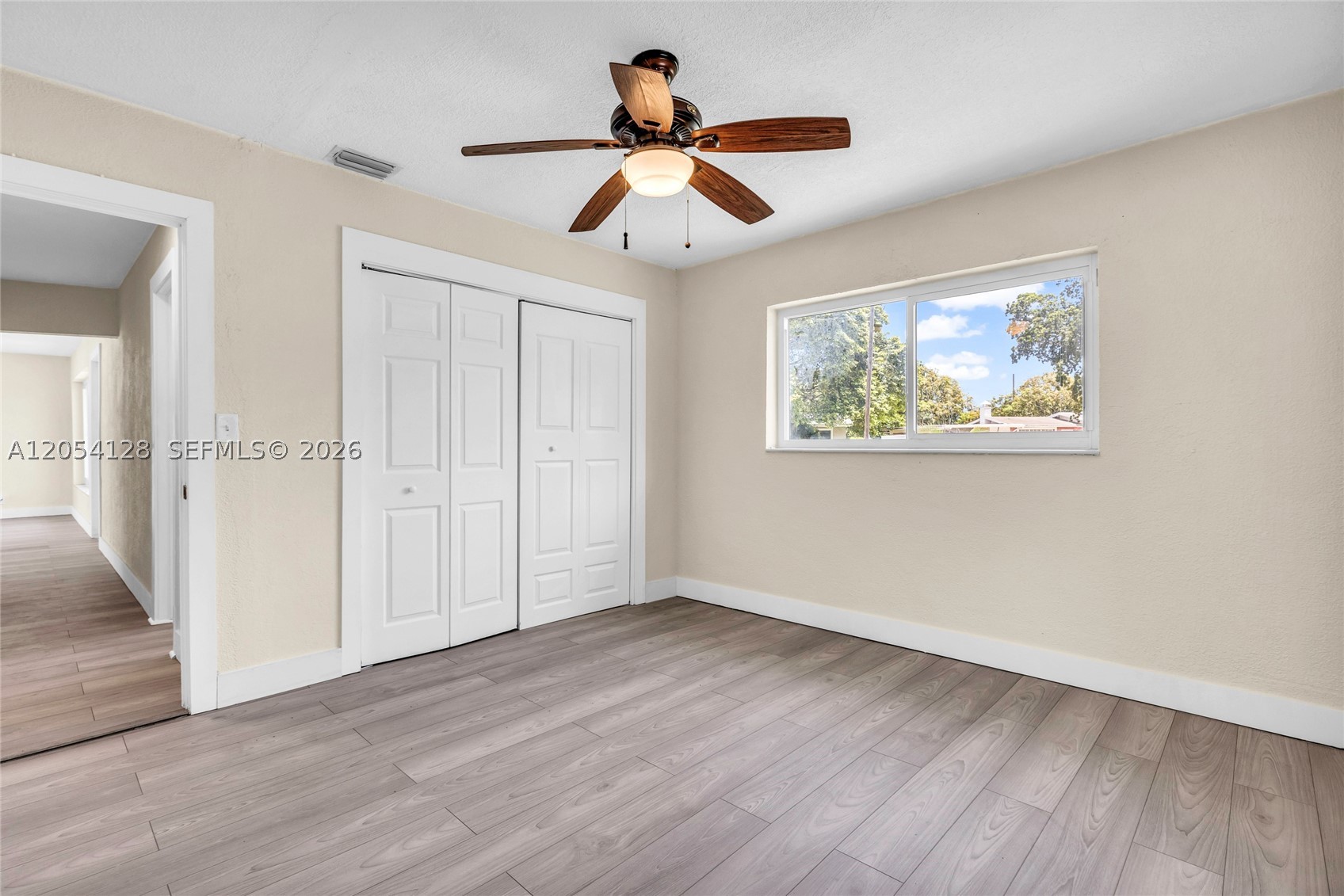 LAUDERDALE VILLAS - Residential