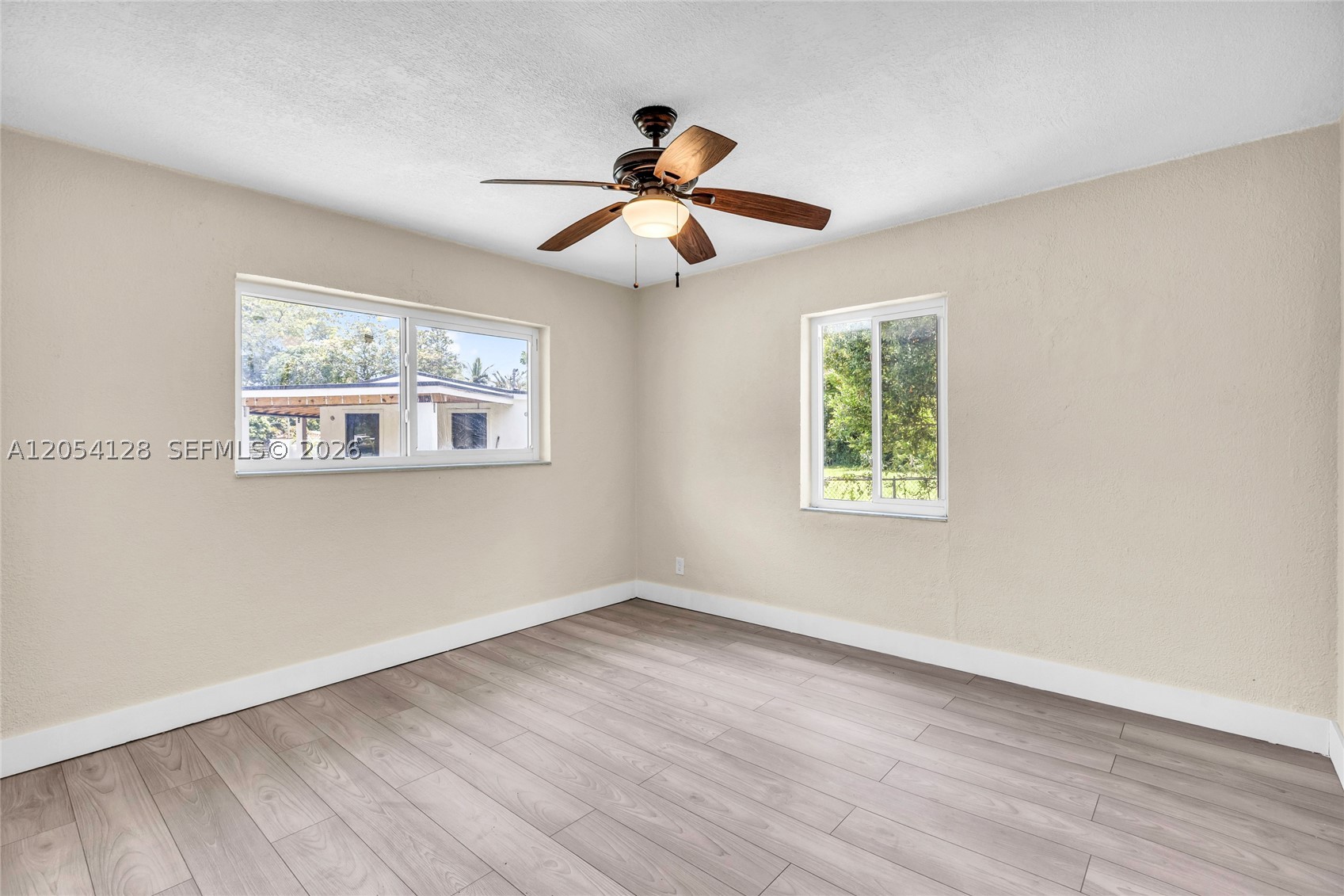 LAUDERDALE VILLAS - Residential