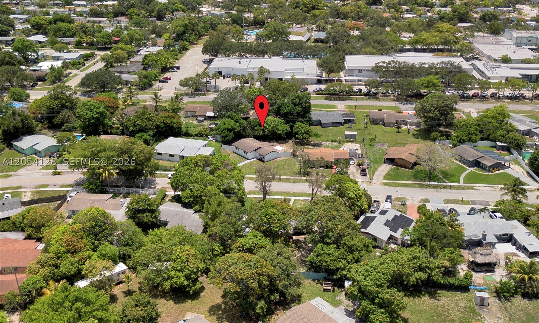 LAUDERDALE VILLAS - Residential